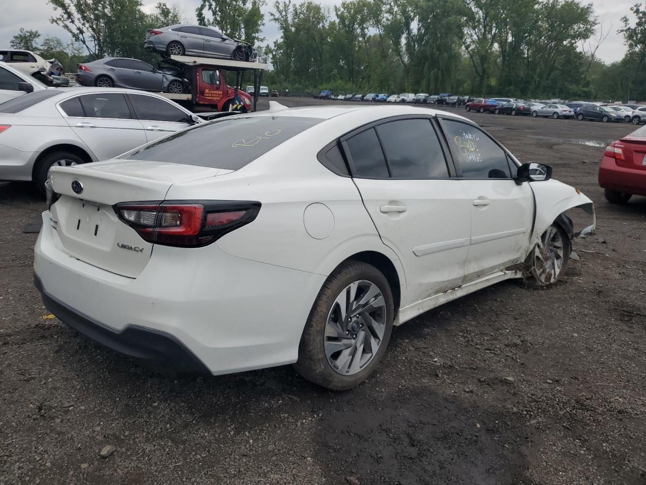 2023 Subaru Legacy Limited - Фото 3