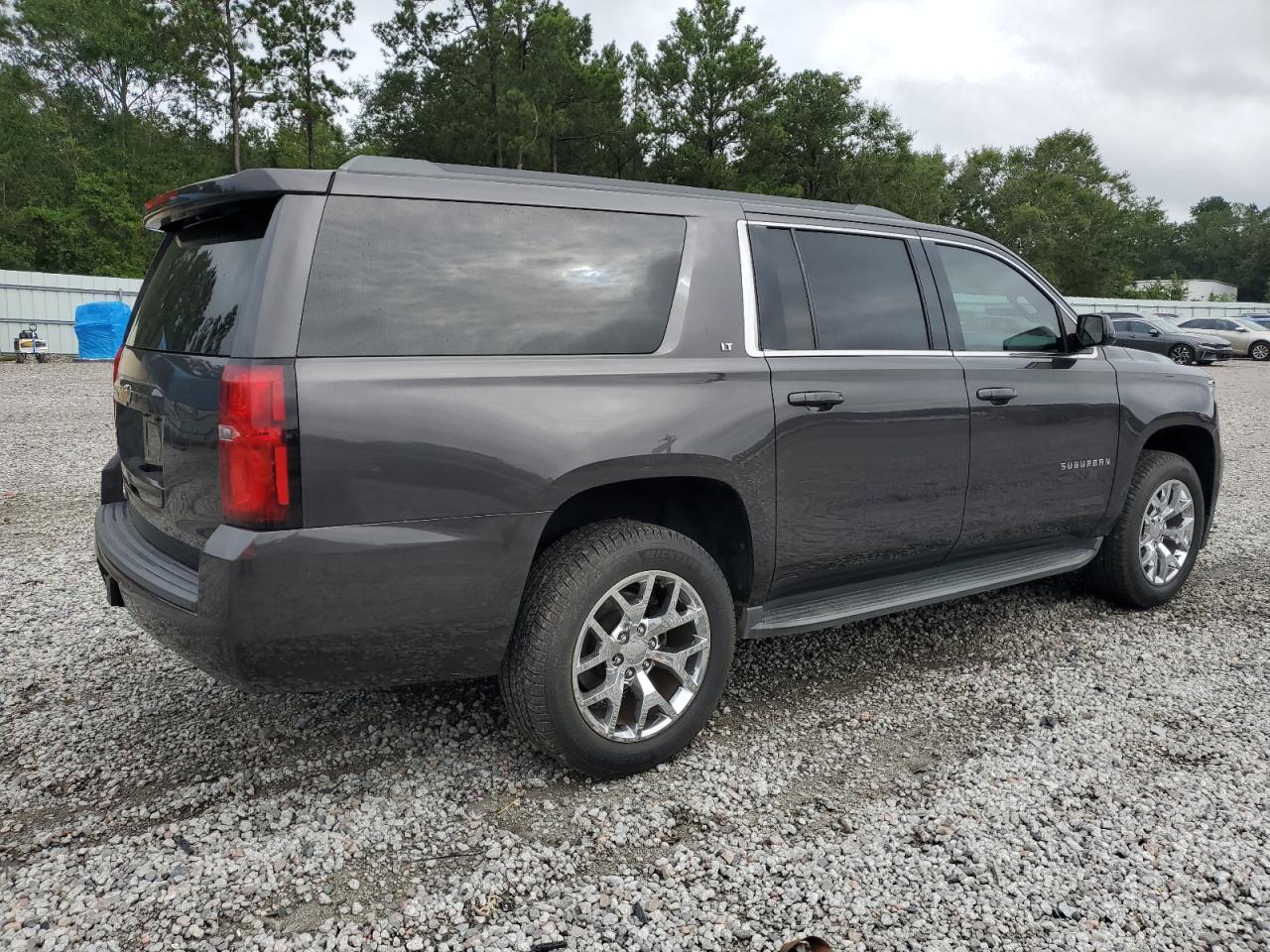 2016 Chevrolet Suburban C1500 Lt - Фото 3