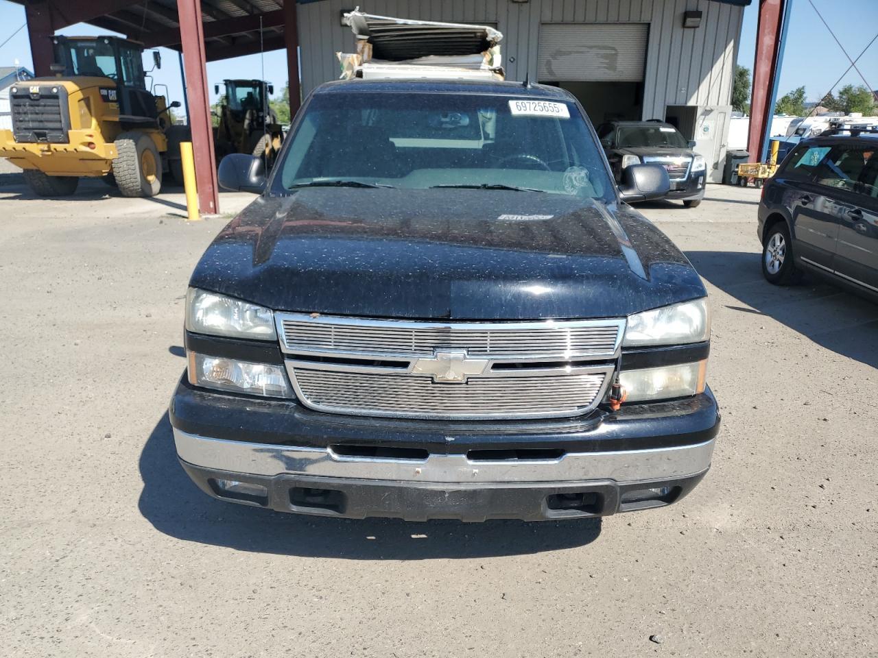 2006 Chevrolet Silverado K1500 Heavy Duty - Image 5