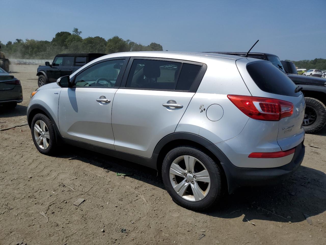 2013 Kia Sportage Lx - Image 2