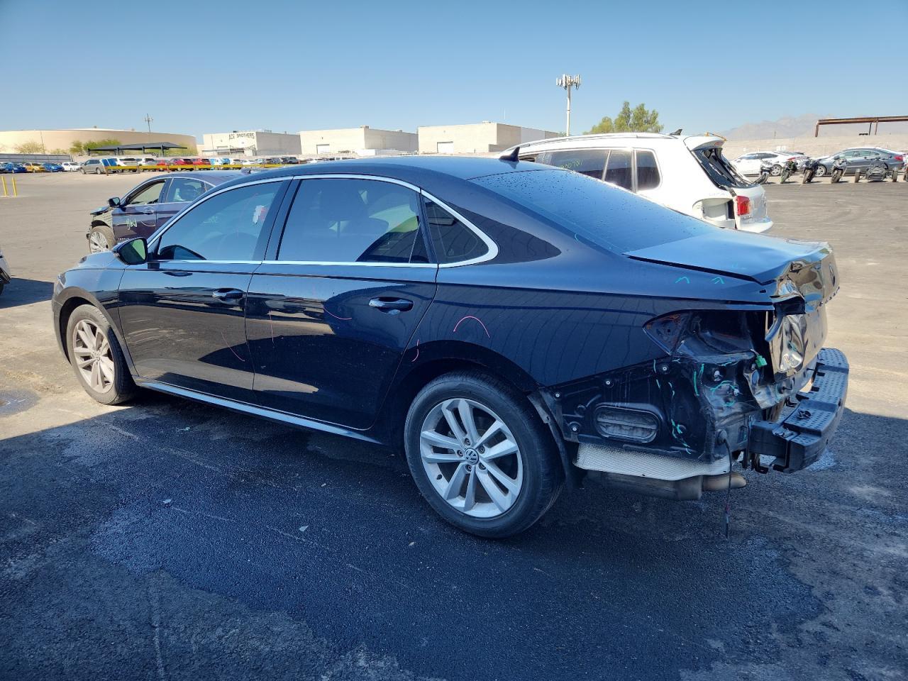 2020 Volkswagen Passat Se - Image 2