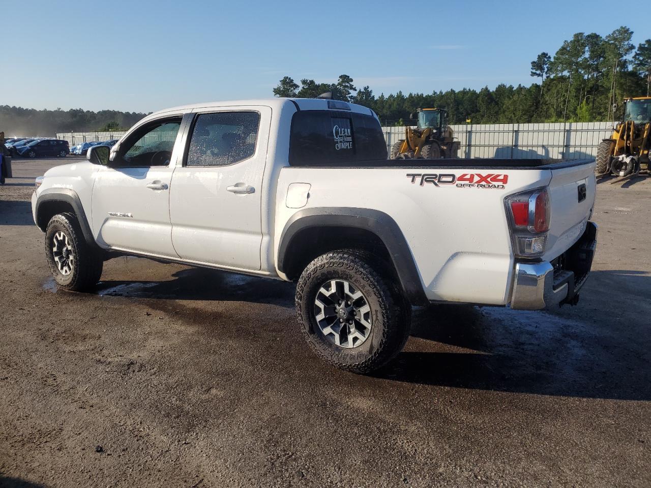 2023 Toyota Tacoma Double Cab - Image 2