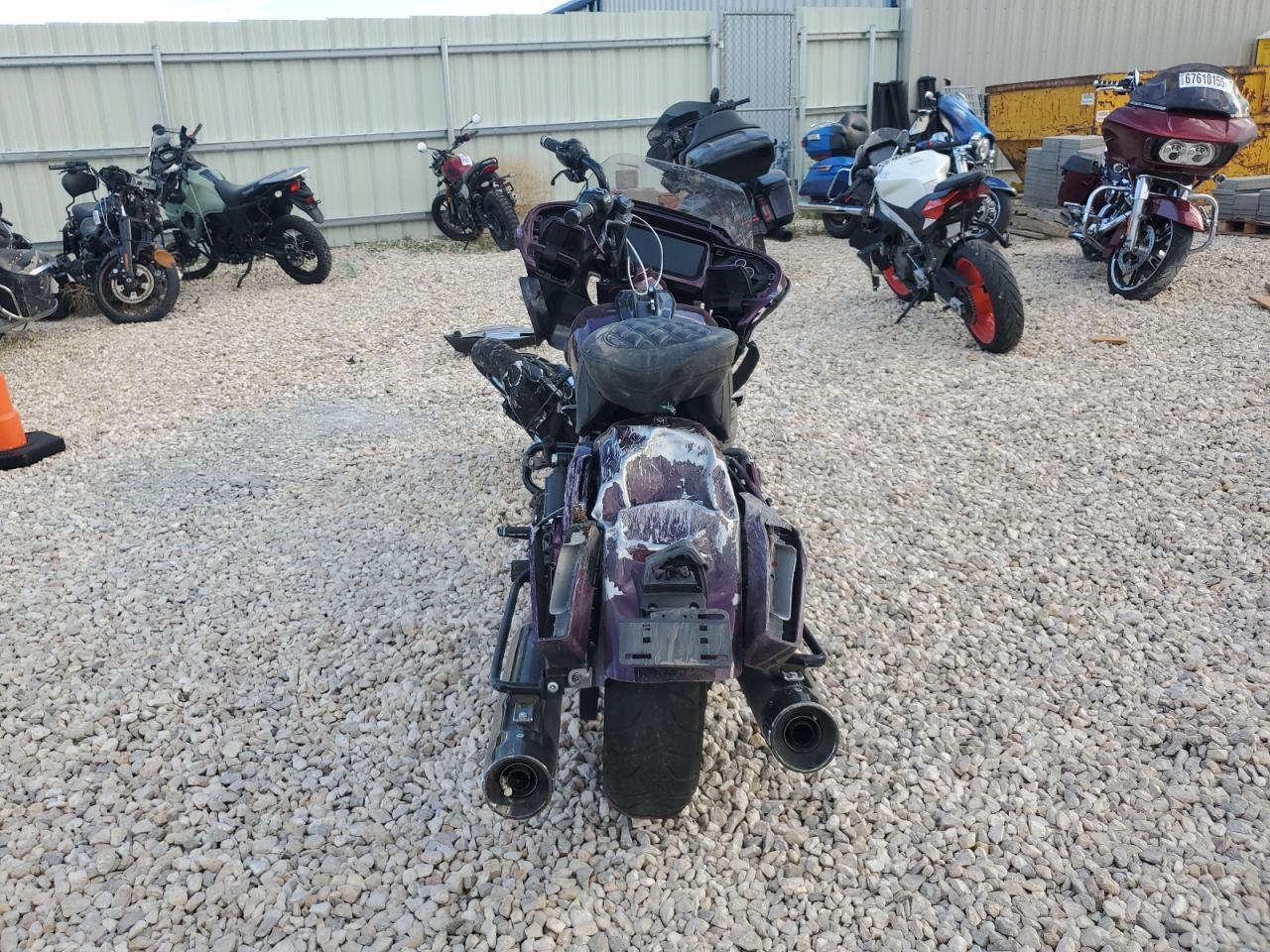 2025 Harley-Davidson Fltrxse - Image 4