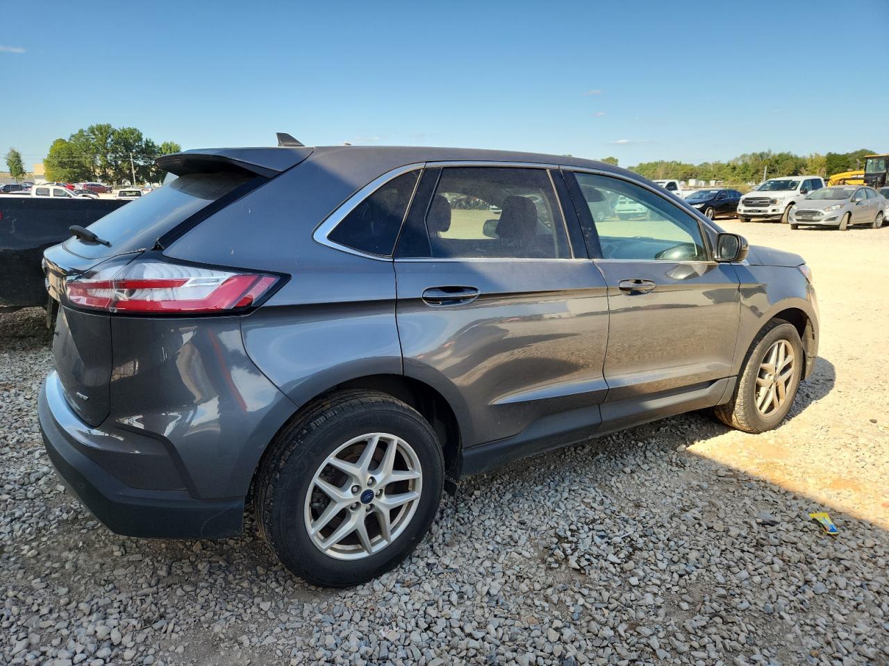 2022 Ford Edge Sel - Image 3