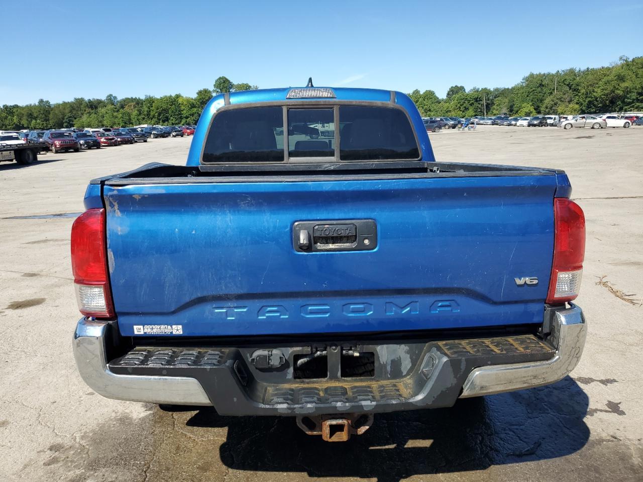 2016 Toyota Tacoma Double Cab - Image 6