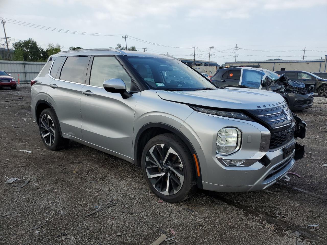 2023 Mitsubishi Outlander Sel - Фото 4