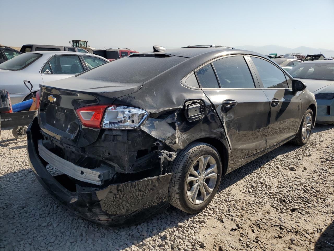 2019 Chevrolet Cruze Ls - Фото 3