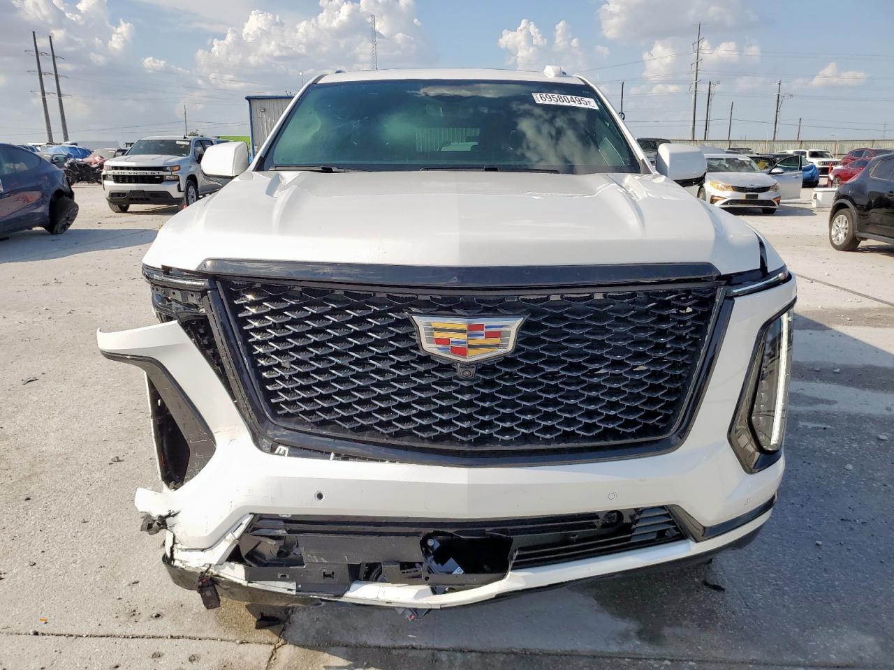 2025 Cadillac Escalade Esv Sport Platinum - Image 5