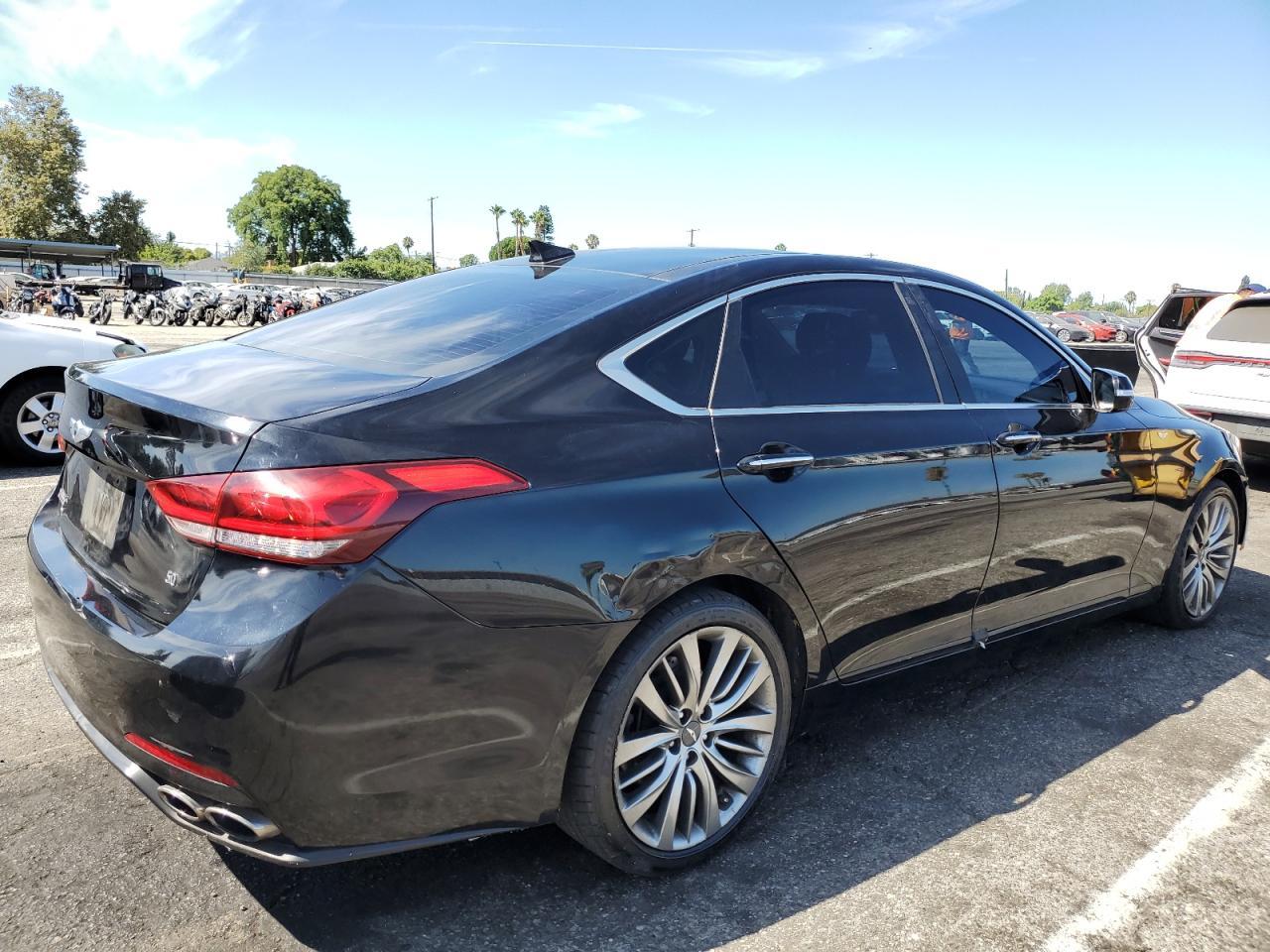 2015 Hyundai Genesis 5.0L - Фото 3