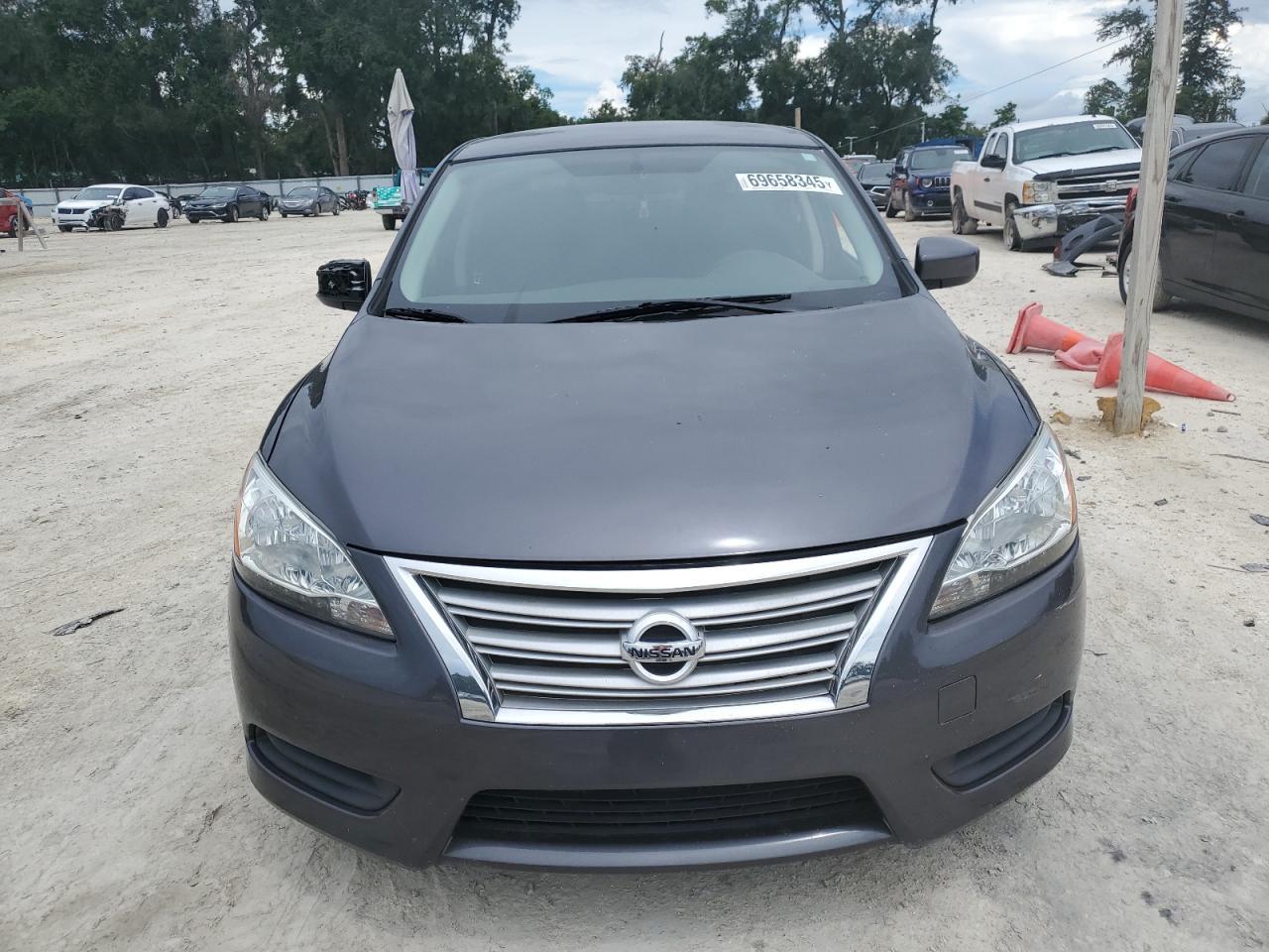 2015 Nissan Sentra S - Фото 5