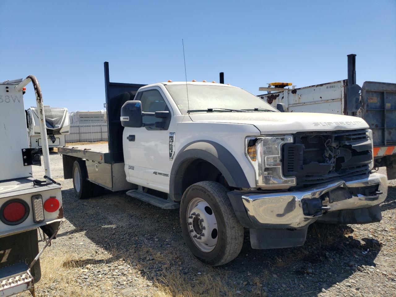 2019 Ford F550 Super Duty - Фото 4