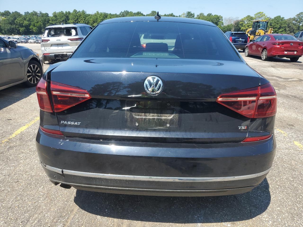 2019 Volkswagen Passat Wolfsburg - Фото 6