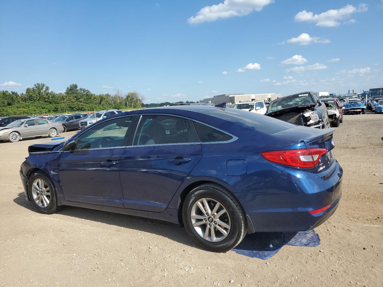 2015 Hyundai Sonata Eco - Image 2