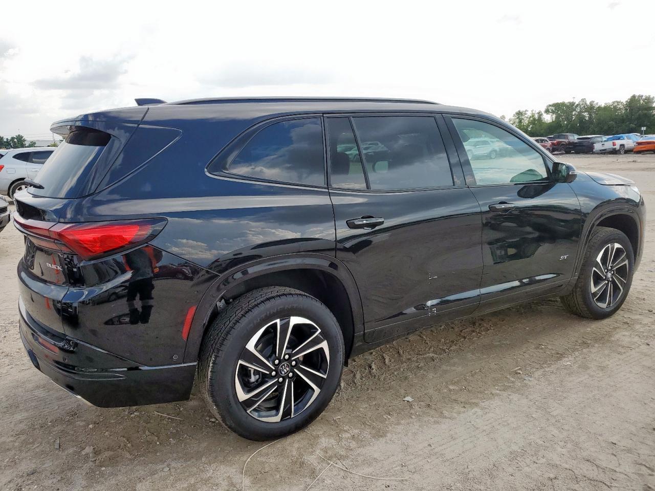 2025 Buick Enclave Sport Touring - Фото 3