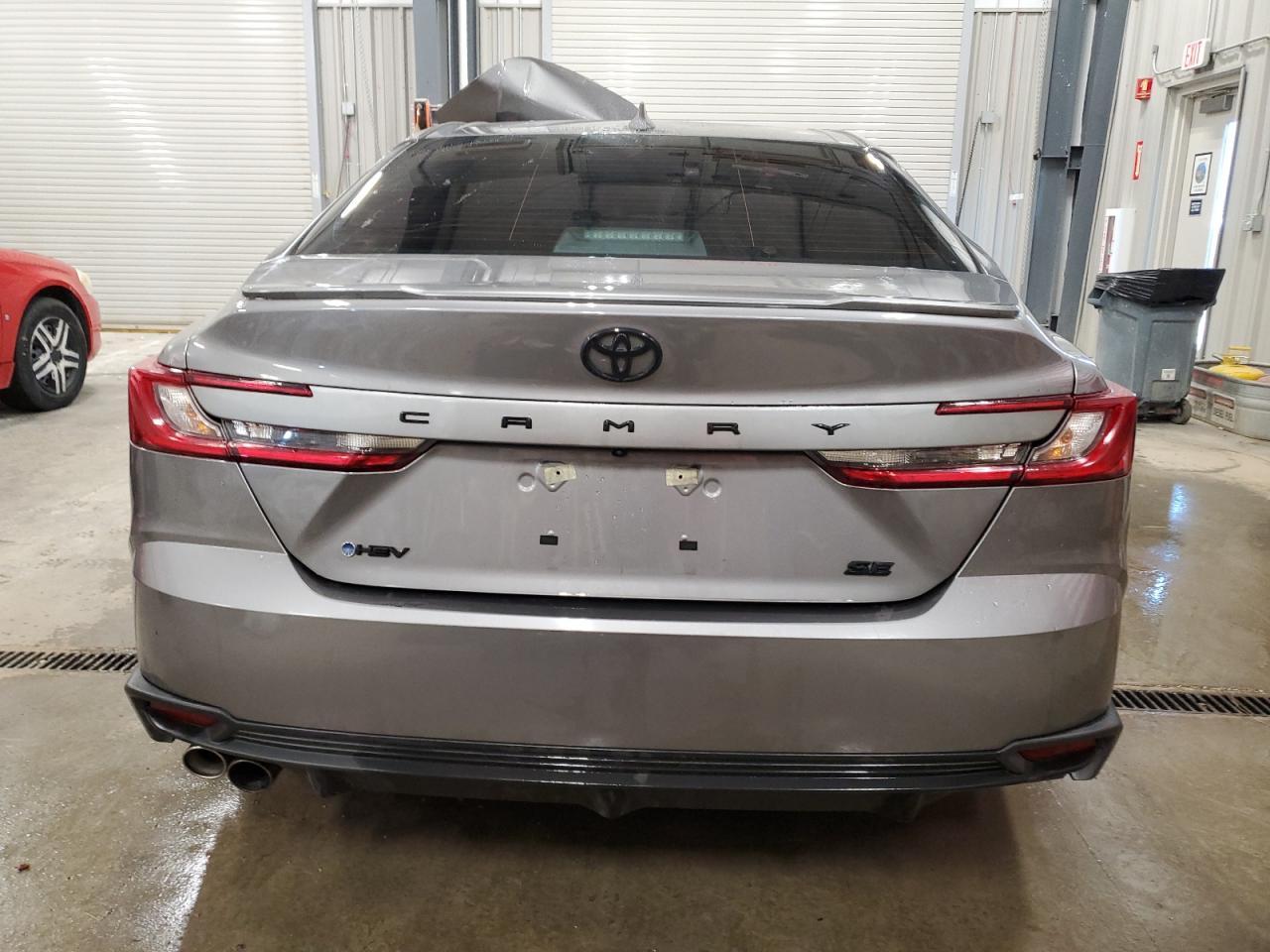 2025 Toyota Camry Xse - Фото 6