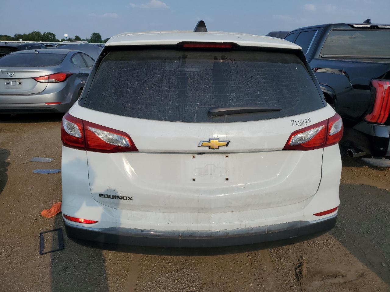 2018 Chevrolet Equinox Ls - Фото 6
