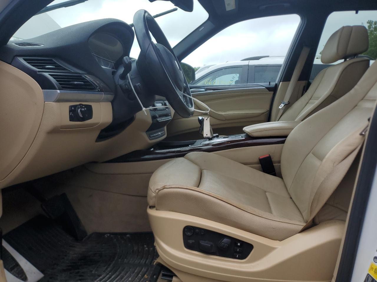 2011 BMW X5 xDrive50I - Image 7