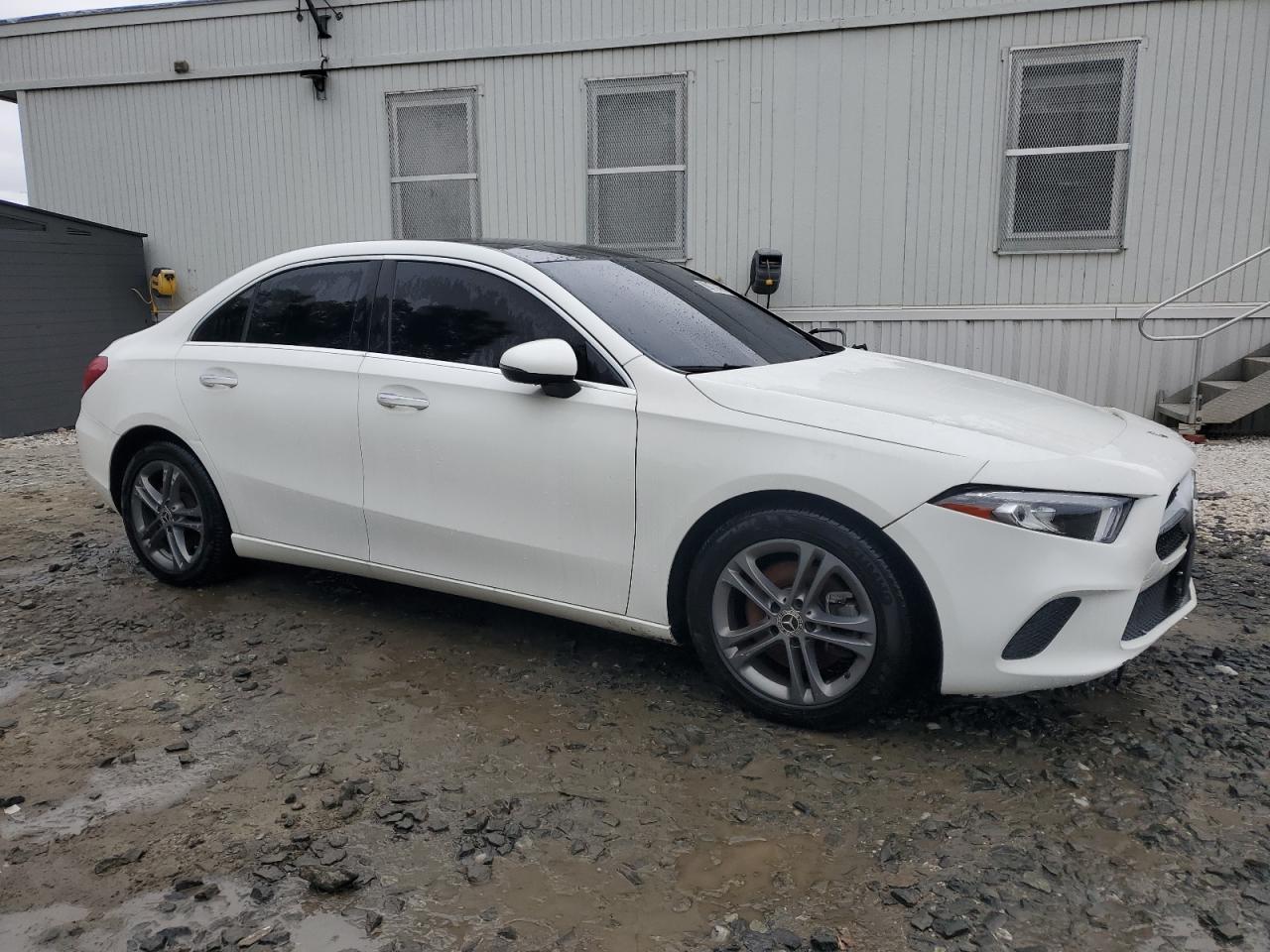 2020 Mercedes-Benz A 220 4Matic - Image 4