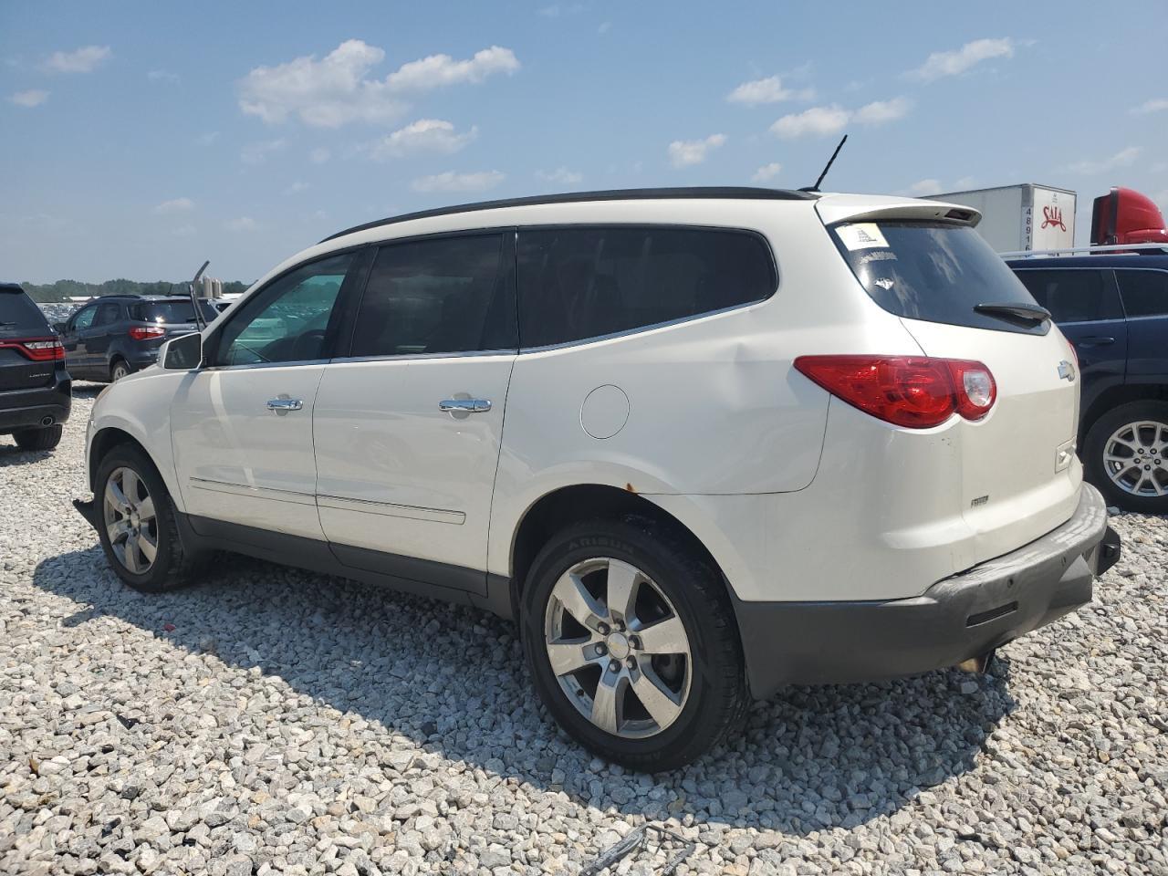 2011 Chevrolet Traverse Ltz - Фото 2
