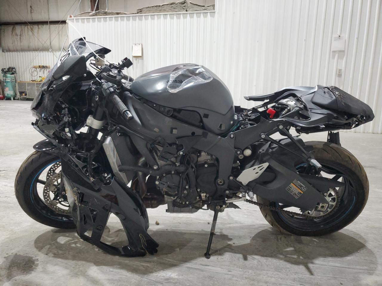 2025 Kawasaki Zx636 K - Фото 3