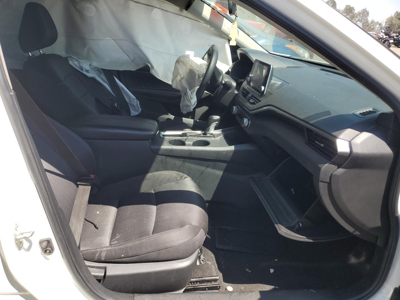 2020 Nissan Altima 2.5 S - Image 7