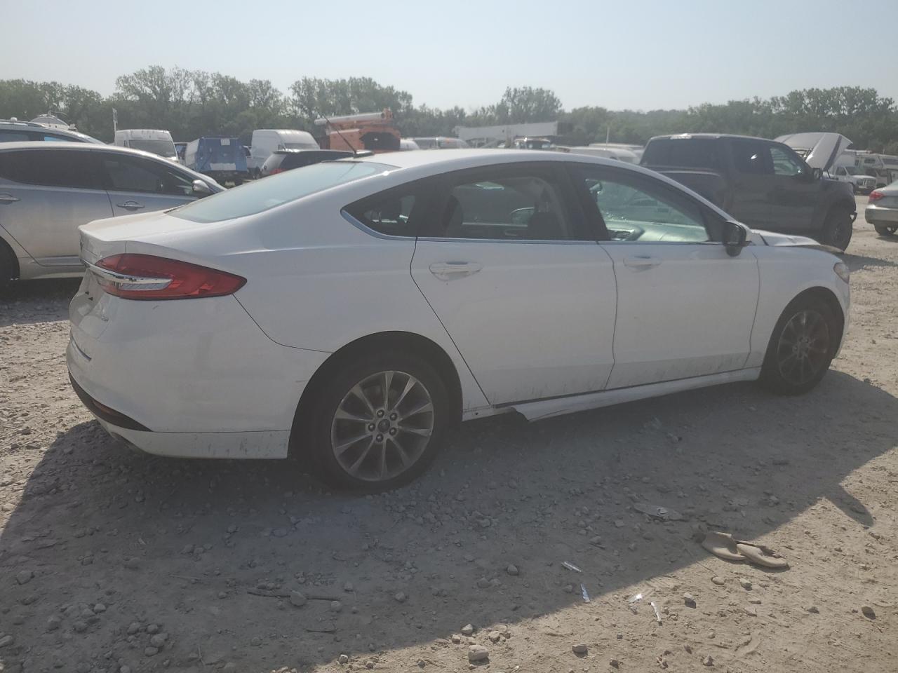 2017 Ford Fusion Se - Фото 3