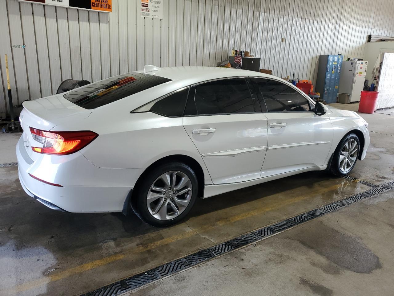 2018 Honda Accord Lx - Фото 3