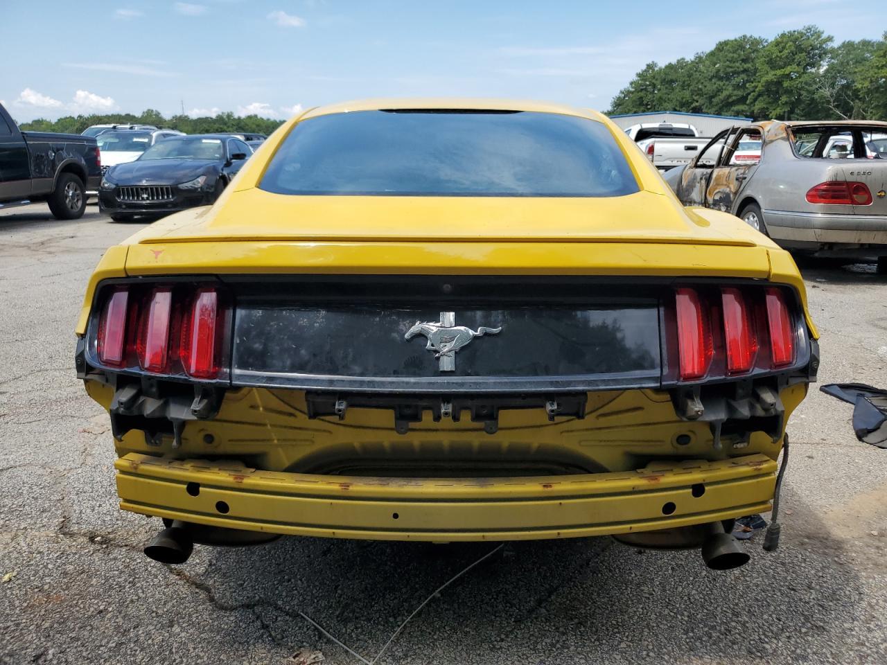 2016 Ford Mustang - Image 6