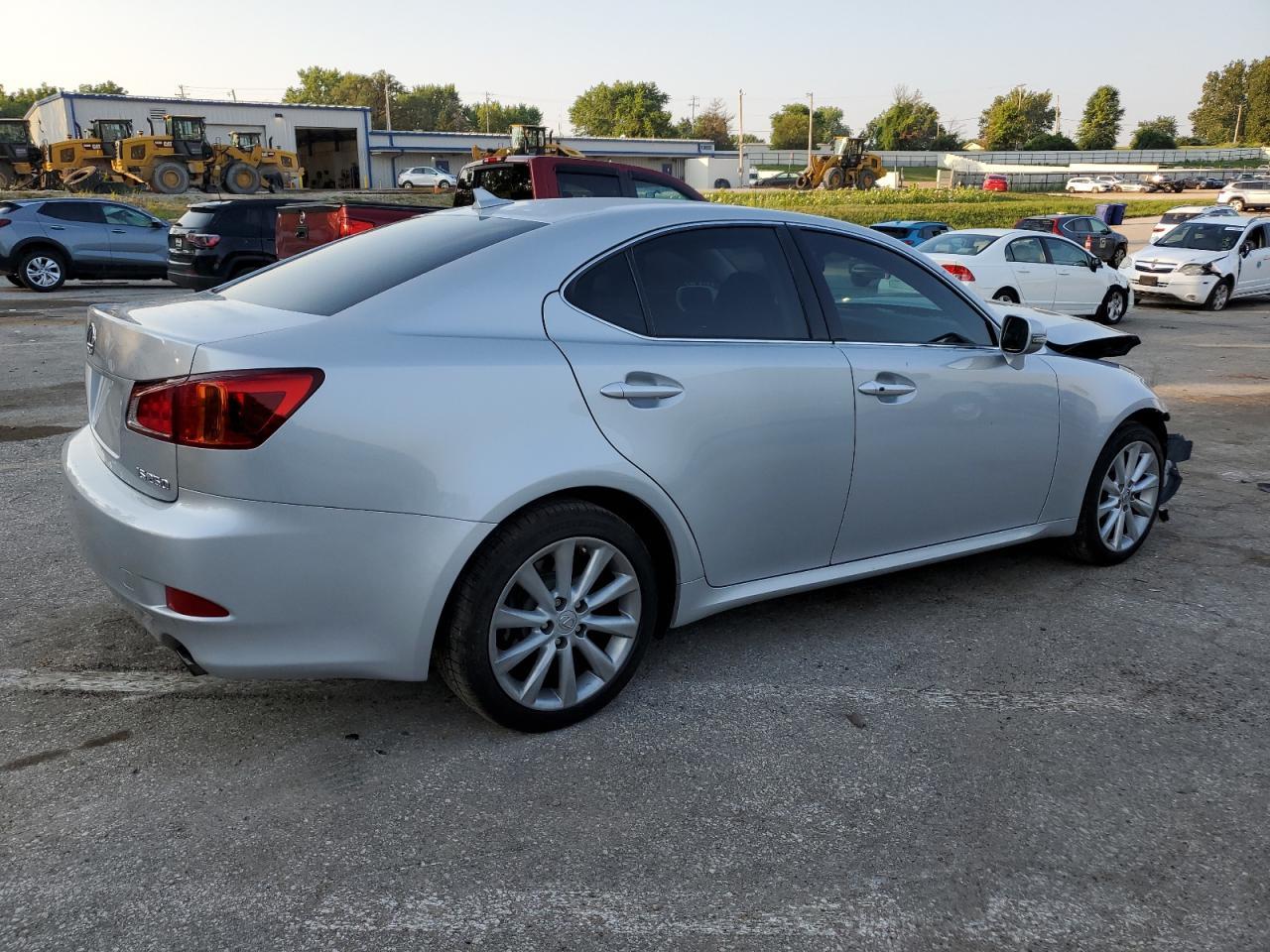 2010 Lexus Is 250 - Фото 3