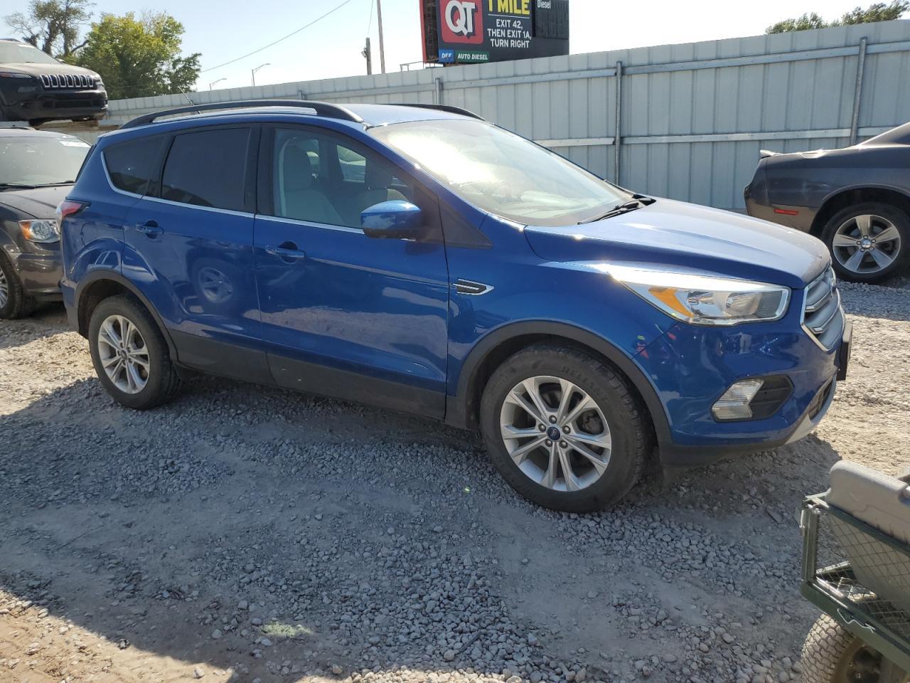 2018 Ford Escape Se - Фото 4