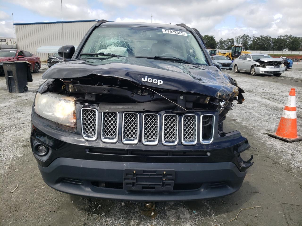 2015 Jeep Compass Latitude - Фото 5