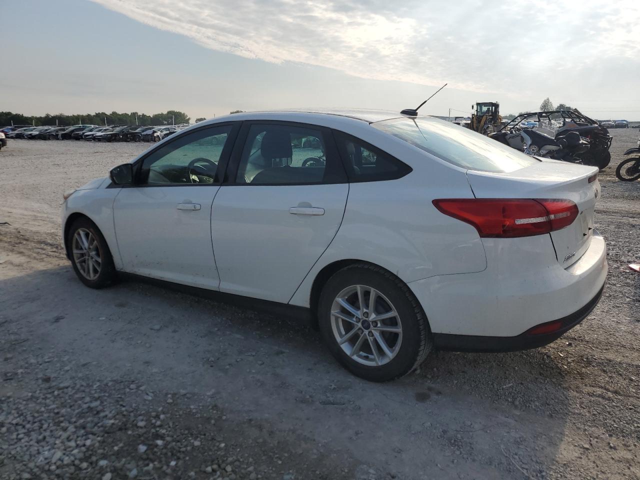 2015 Ford Focus Se - Фото 2