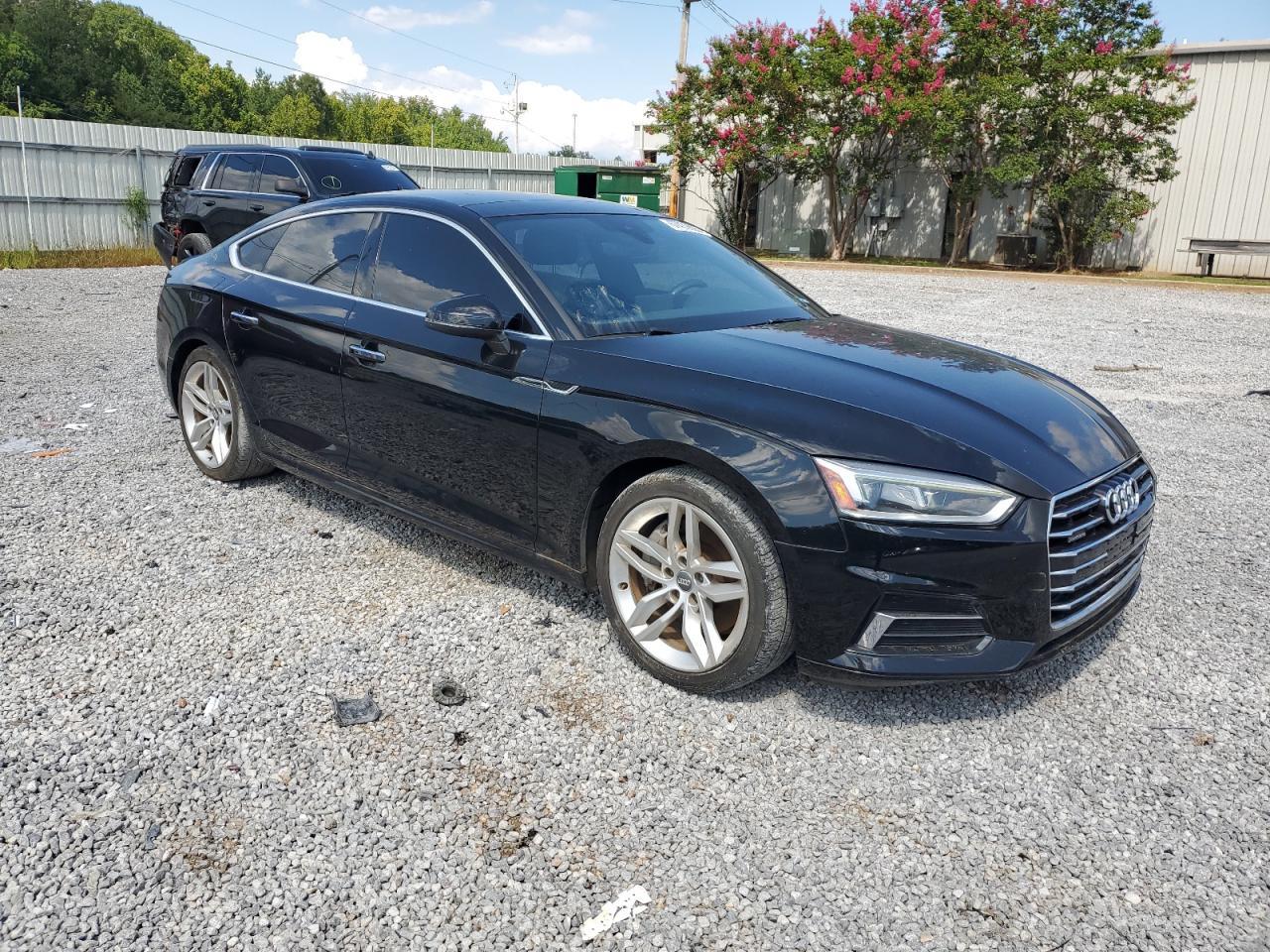 2019 Audi A5 Premium - Фото 4