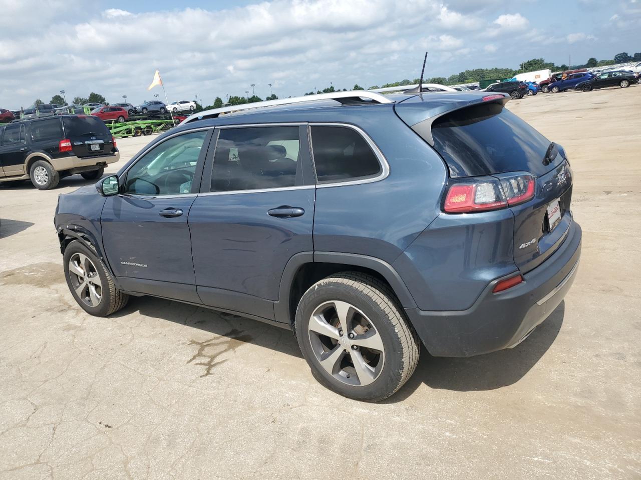 2019 Jeep Cherokee Limited - Image 2