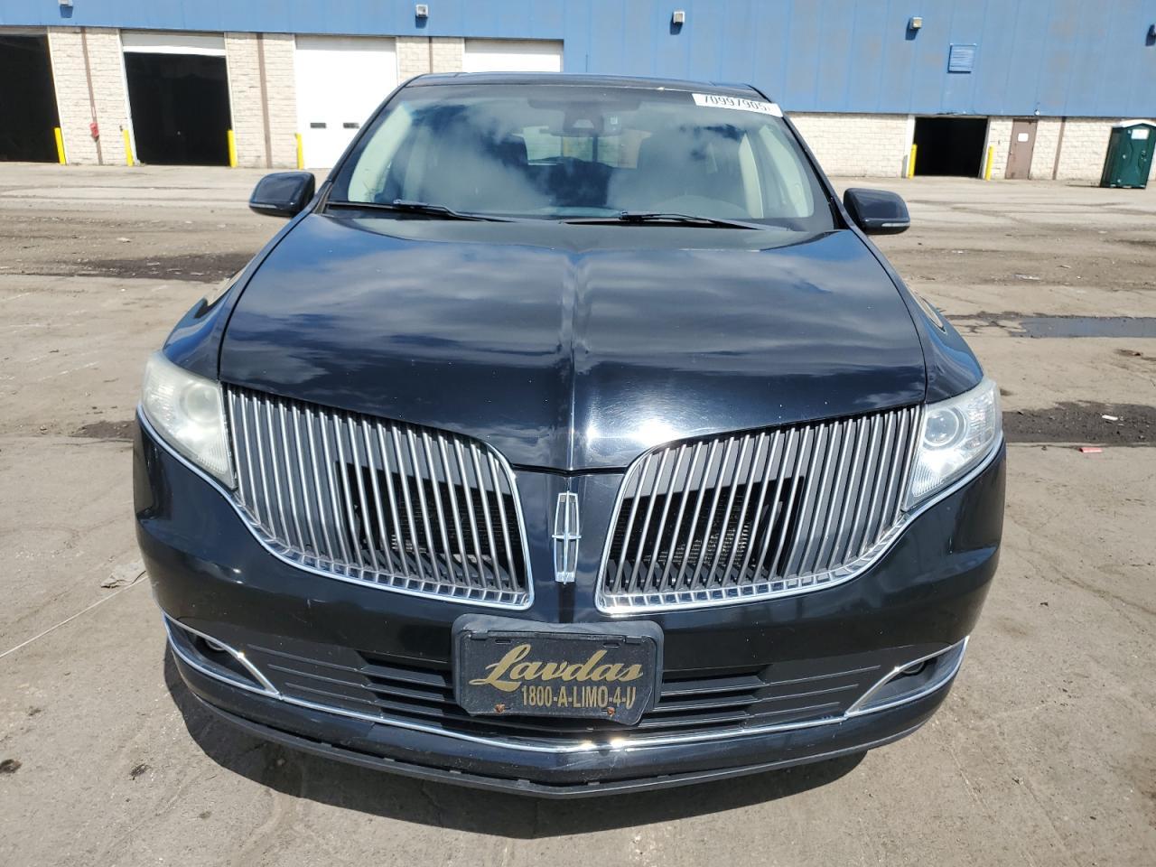 2016 Lincoln Mkt - Фото 5