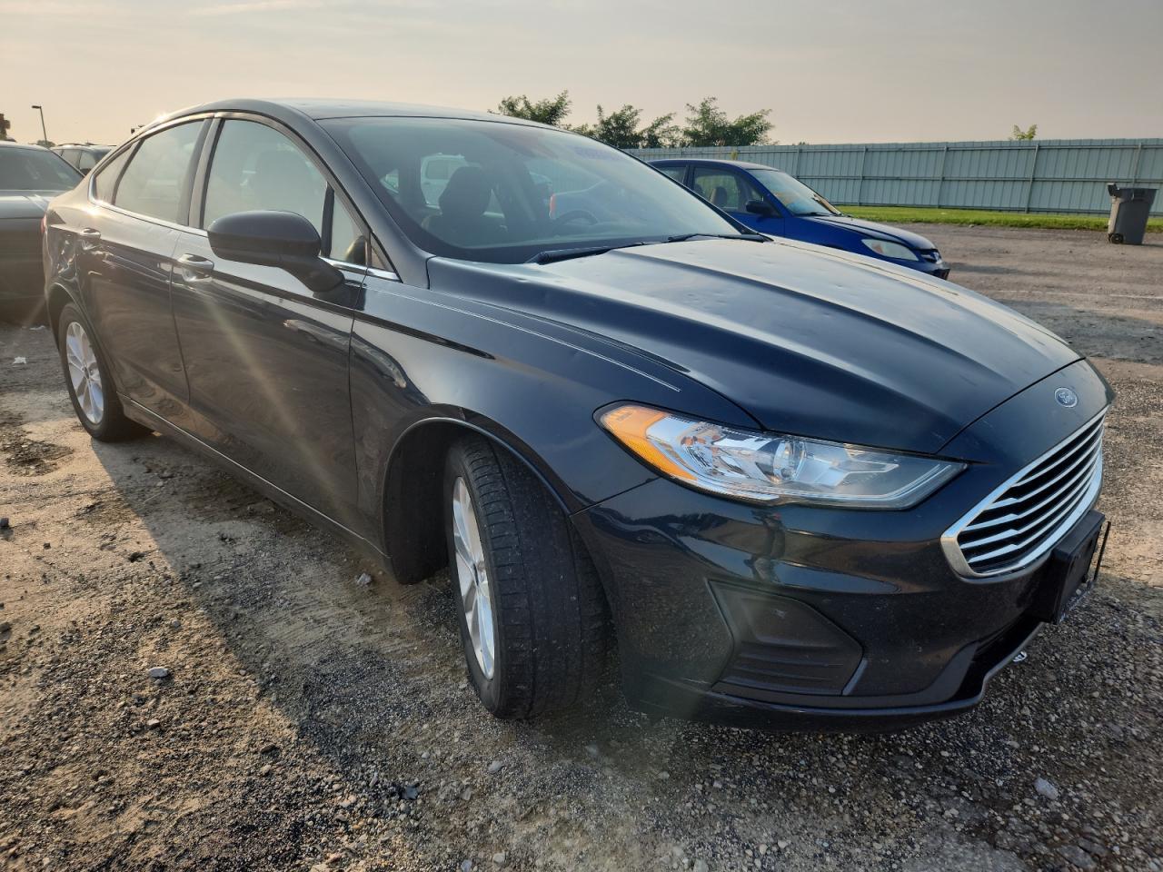 2020 Ford Fusion Se - Фото 4
