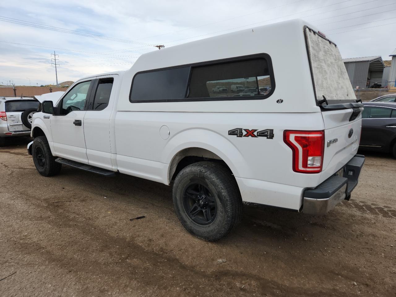 2017 Ford F150 Super Cab - Фото 2