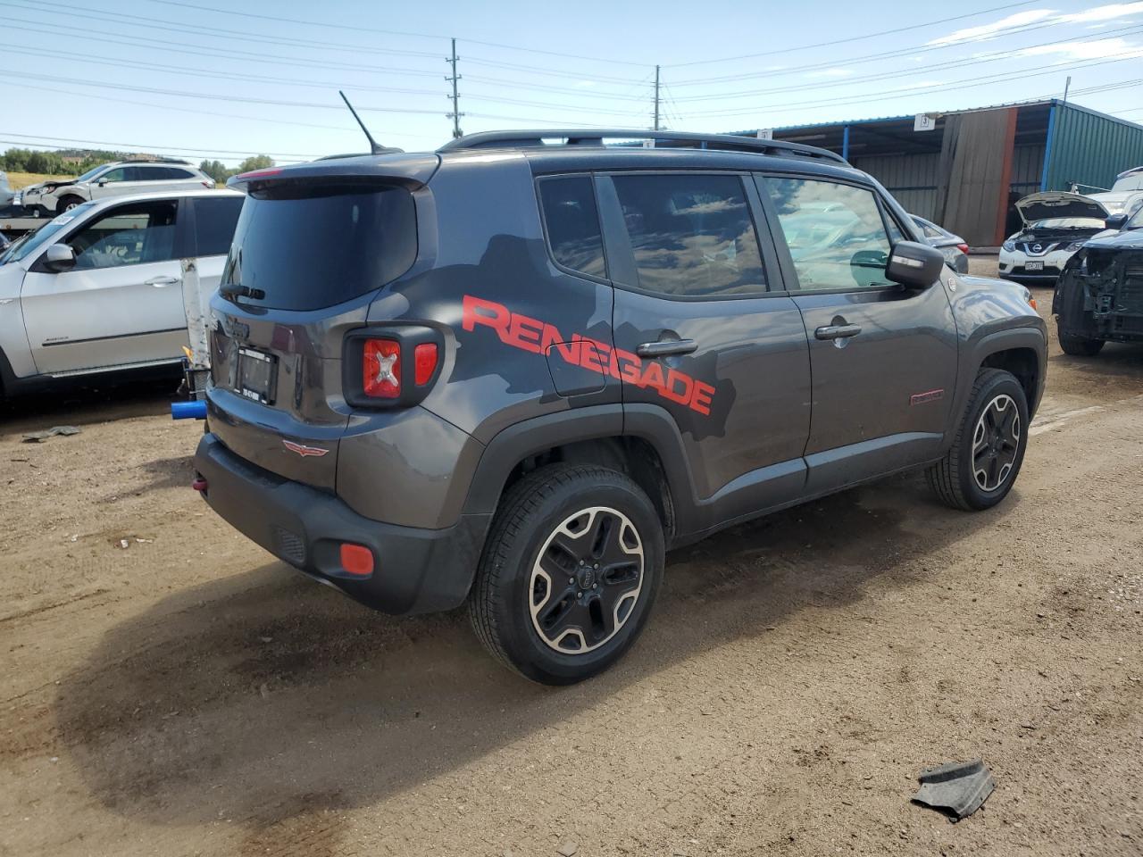 2017 Jeep Renegade Trailhawk - Image 3