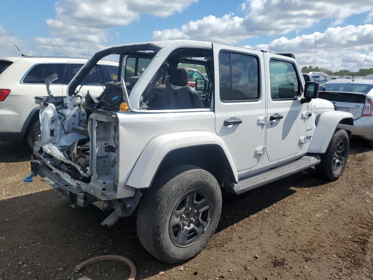 2023 Jeep Wrangler Sahara 4Xe - Фото 3