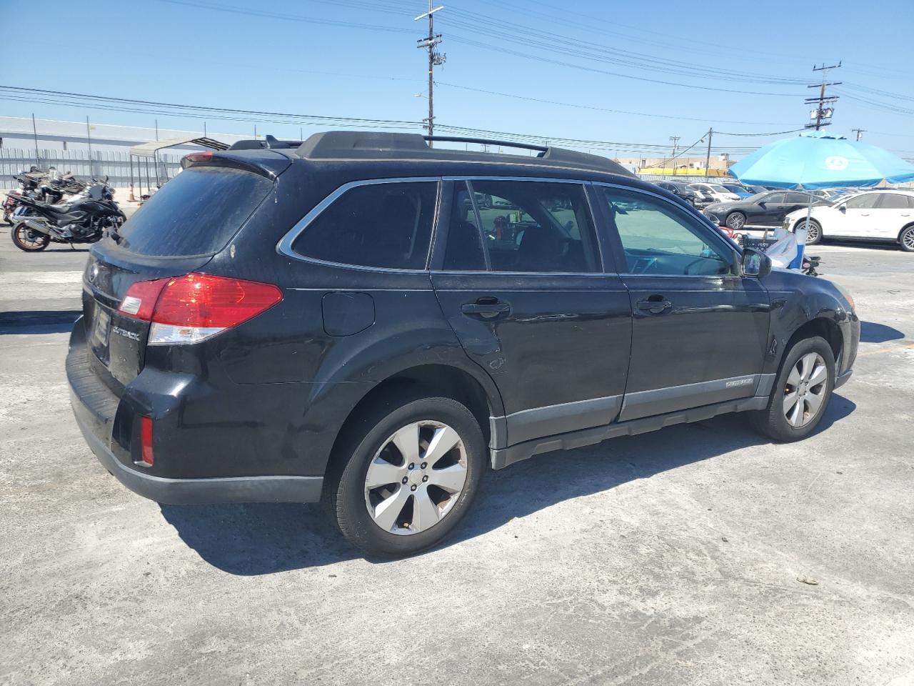 2011 Subaru Outback 2.5I Limited - Фото 3