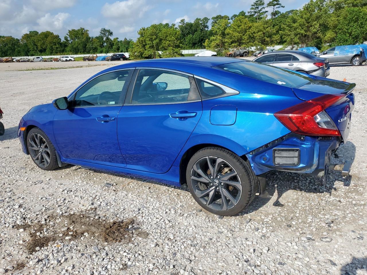 2019 Honda Civic Sport - Фото 2