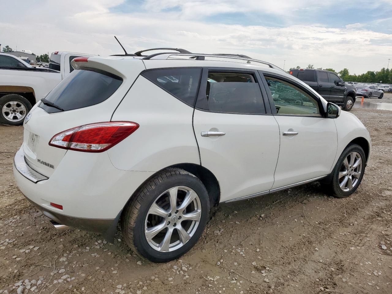 2014 Nissan Murano S - Фото 3