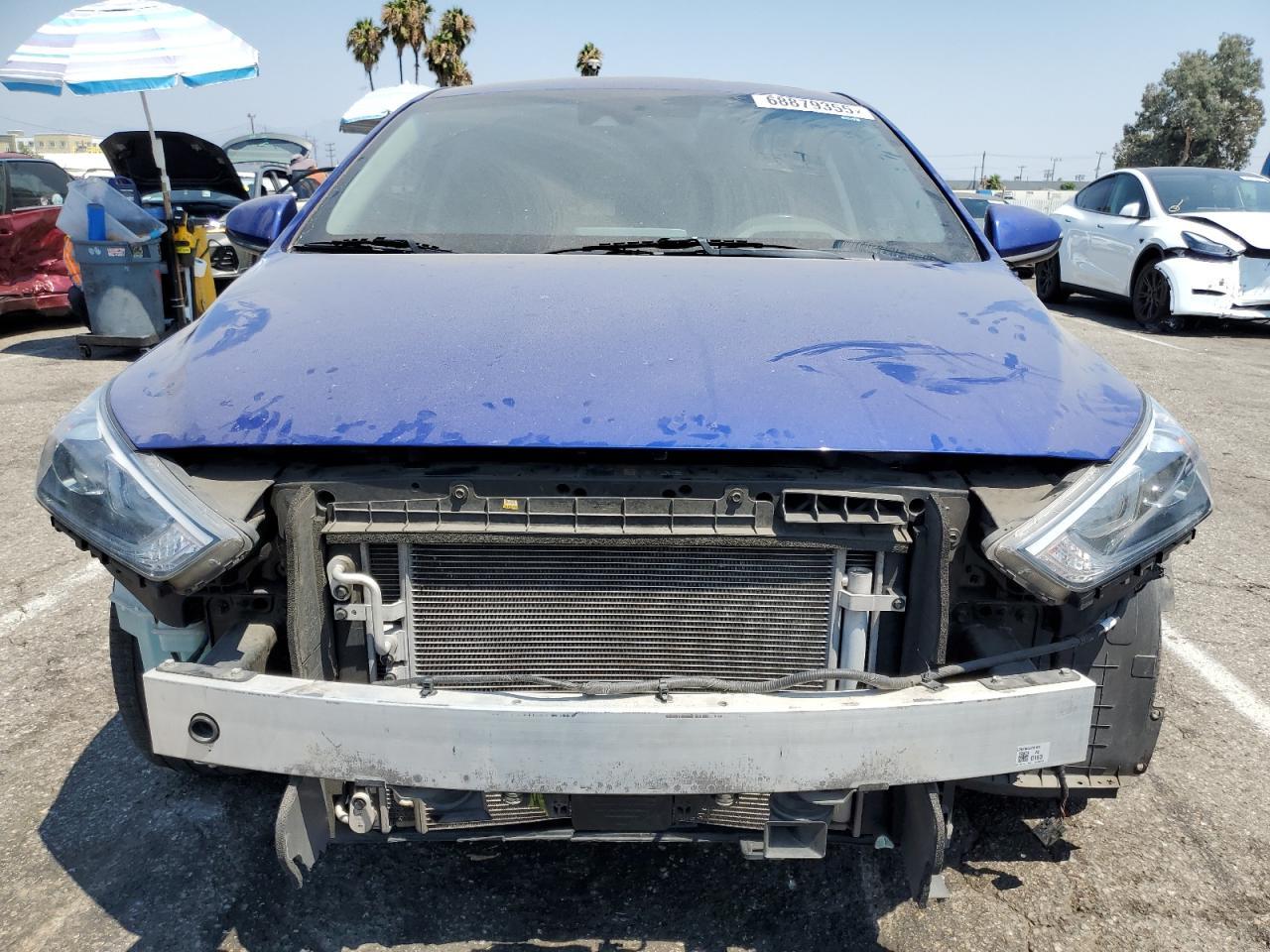 2022 Hyundai Ioniq Se - Фото 5