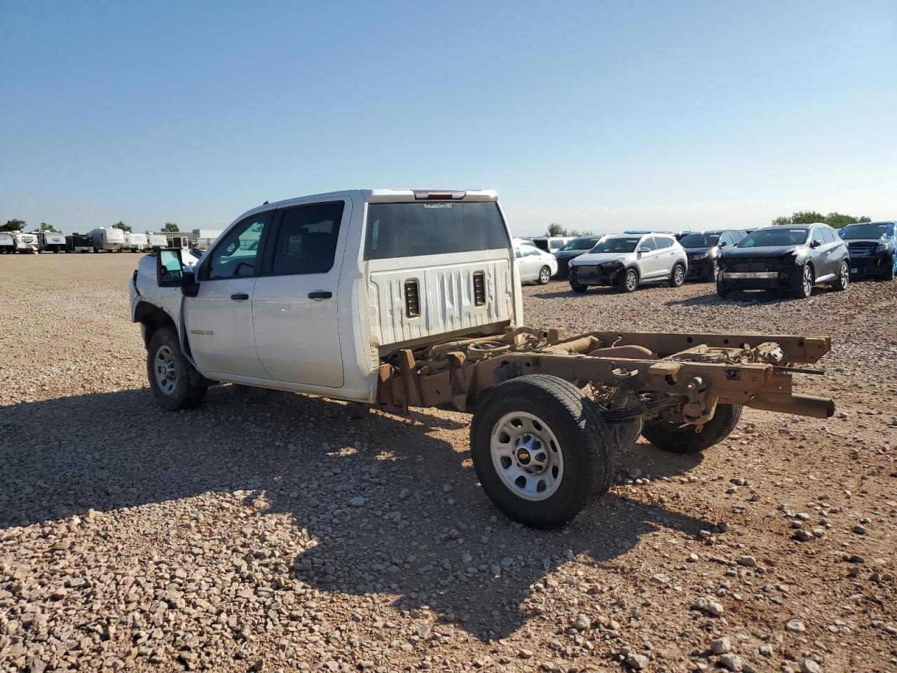 2024 Chevrolet Silverado K3500 - Фото 2