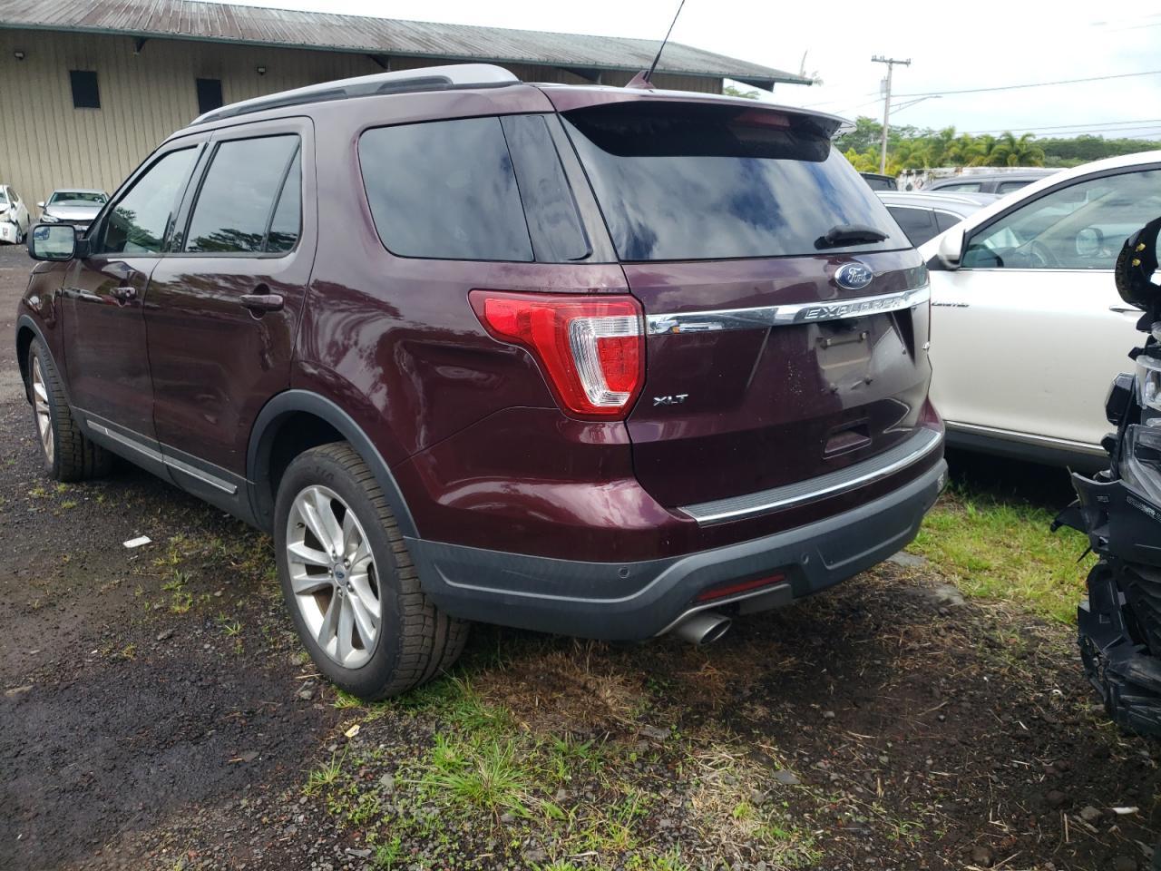 2018 Ford Explorer Xlt - Фото 2