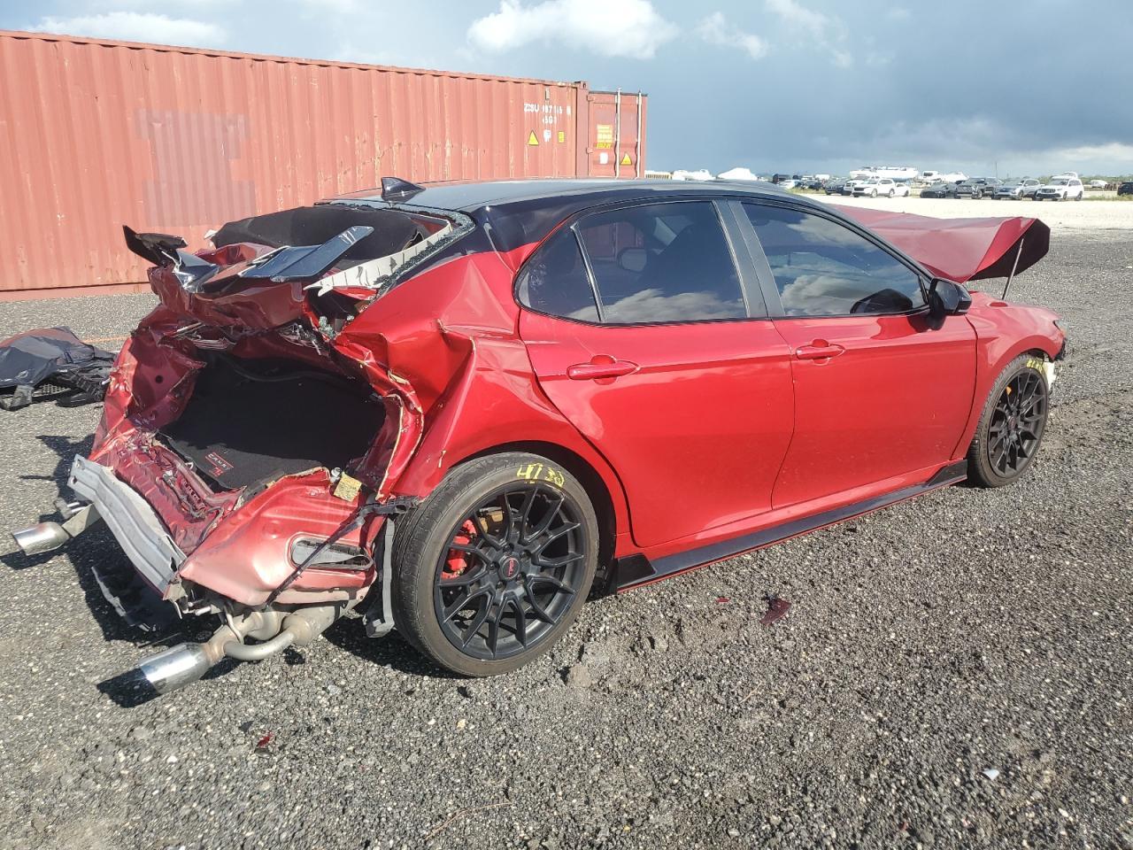 2020 Toyota Camry Trd - Фото 3