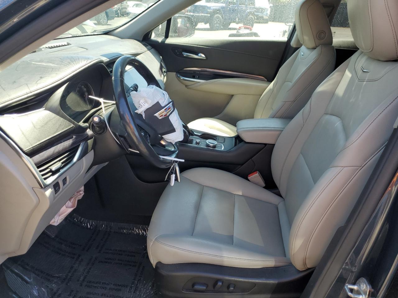 2021 Cadillac Xt4 Luxury - Image 7