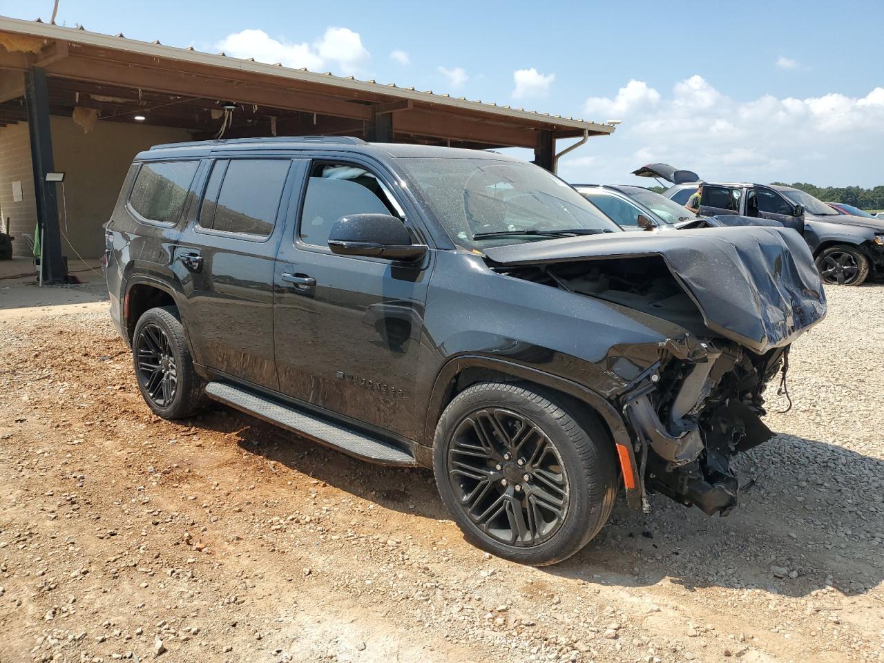 2023 Jeep Wagoneer Series Ii - Image 4