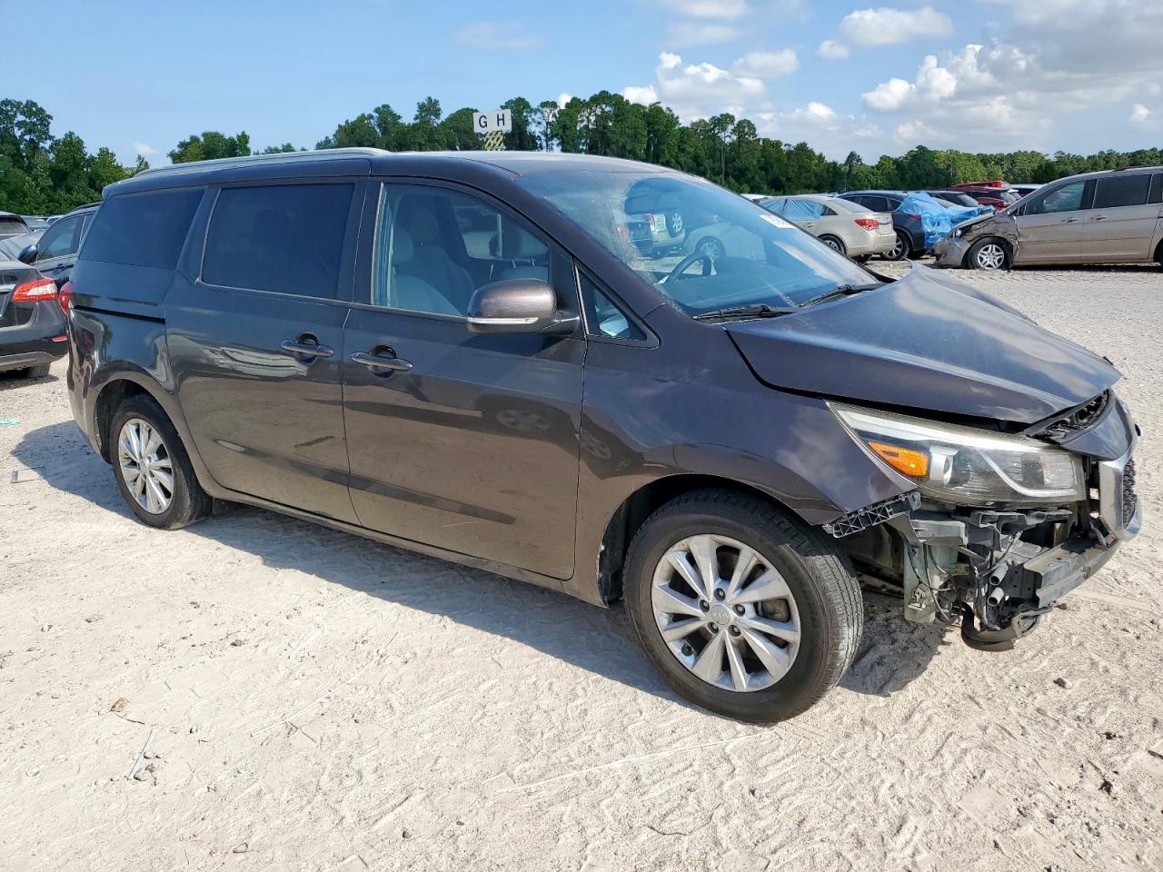 2016 Kia Sedona Lx - Фото 4