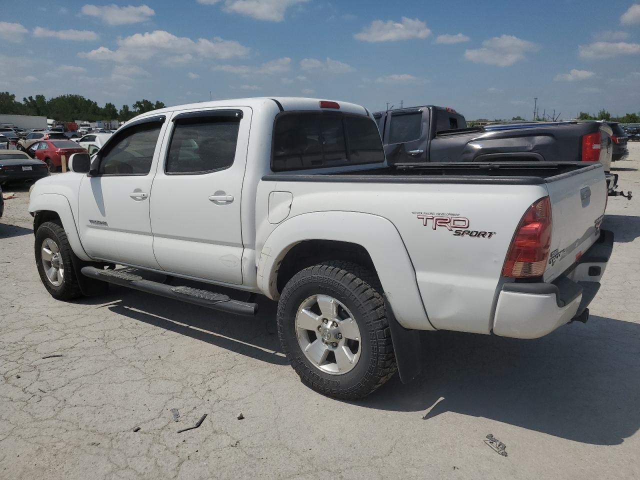 2008 Toyota Tacoma Double Cab Prerunner - Image 2